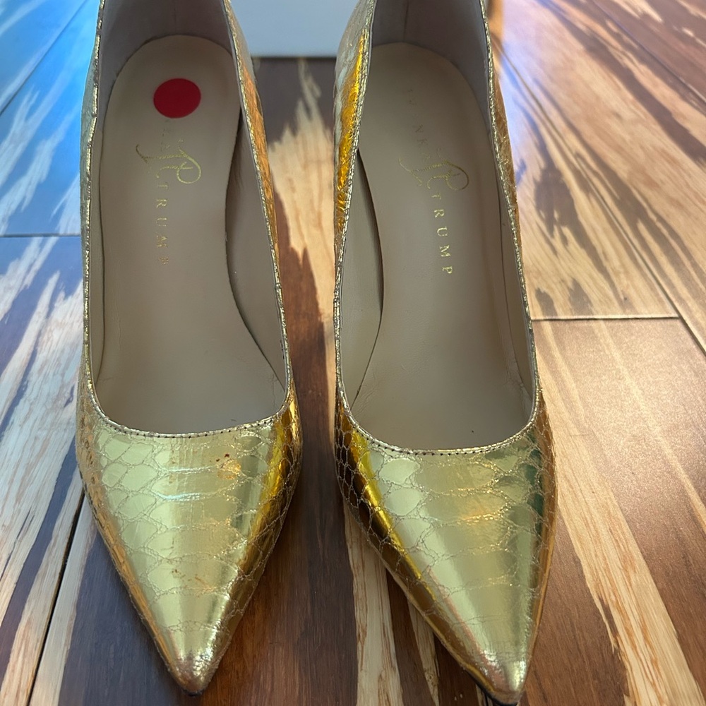 Ivanka Trump Gold Heels-NEW